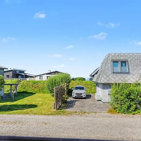 Evdokija - 50m From The Sea By Interhome