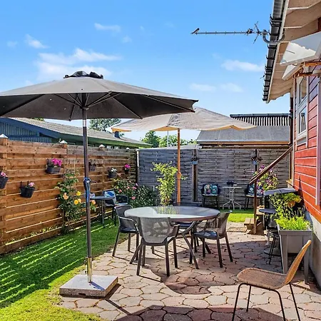 Evdokija - 50m From The Sea By Interhome